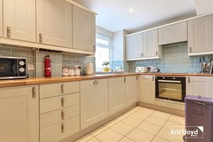 Photo 13- click for photo gallery